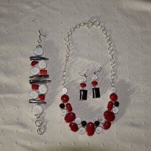 BEAUTIFUL 925 Sterling Silver Handmade RED/BLACK/WH Gemstone Necklace & Earrings